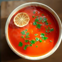 Fresh Coriander, Tomato & Dried Lemon Soup