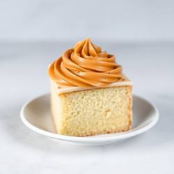 Vanilla Cake with Lotus Biscoff Buttercream