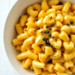 Cracked Peppercorn Mac and Cheese with Lactose-Free Mozzarella
